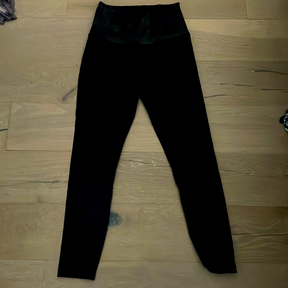 Like New Beyond Yoga black sparkle pants